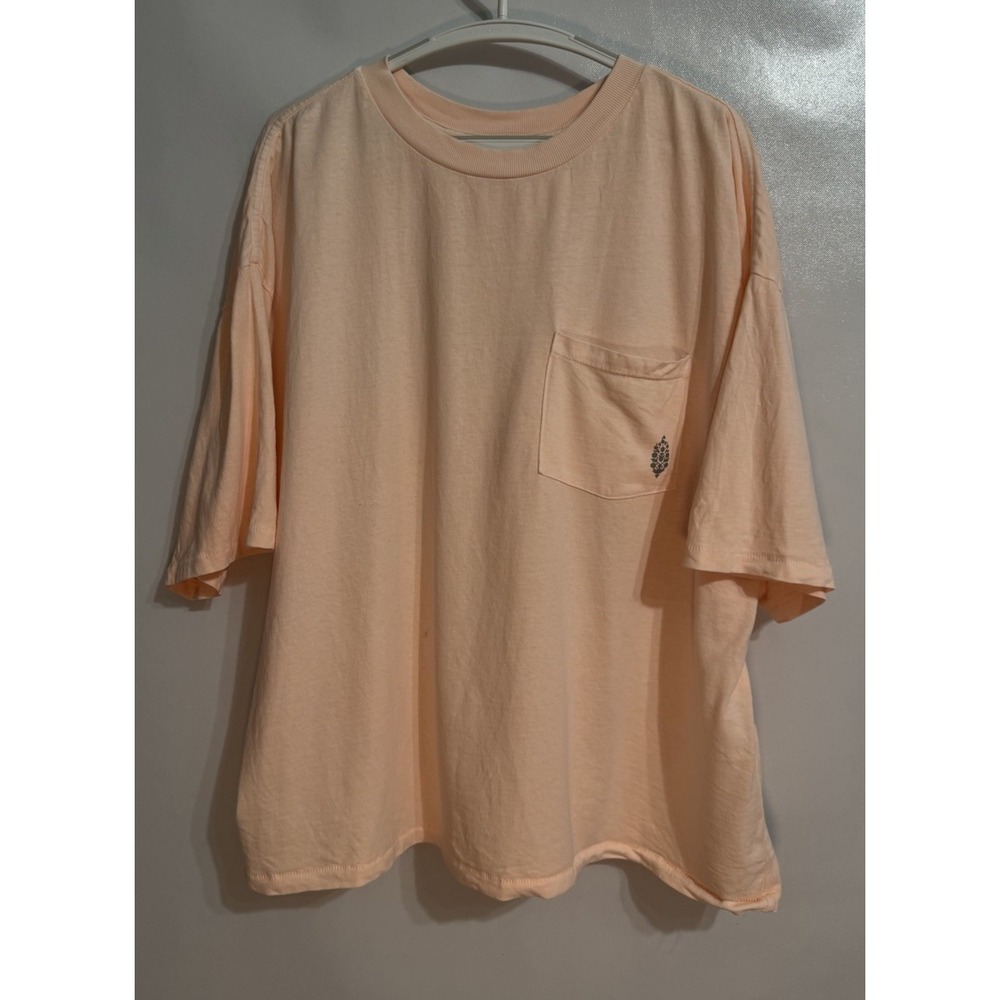 Free People FP Movement L Logo Tackle Tee Peach Oversize Pocket Crop T-shirt